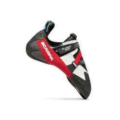 Buty wspinaczkowe Scarpa Furia Air. Czerwone buty do biegania Scarpa, bez wzorów, bez zapięcia, trekkingowe. Za 797.99 zł.