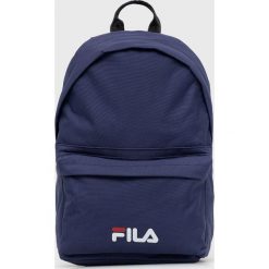 Fila plecak kolor granatowy duży gładki. Niebieskie plecaki Fila, bez wzorów, do ręki, bez dodatków. W wyprzedaży za 114.99 zł.