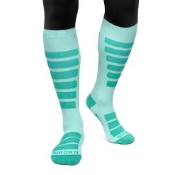 Skarpety do sportów zimowych unisex SIROKO Aoraki. Niebieskie skarpetki SIROKO, bez wzorów. W wyprzedaży za 84.00 zł.