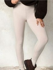 Prążkowane legginsy - kremowy. Białe legginsy Sinsay, bez wzorów, prążkowane. Za 39.99 zł.