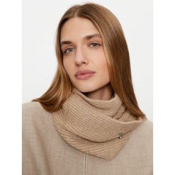 Komin Guess. Brązowe szaliki i kominy Guess, z aplikacjami. Za 299.99 zł.