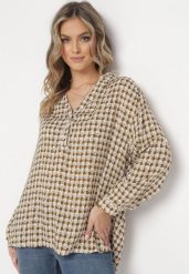 Jasnobrązowa Bluzka z Wiskozy Zapinana na Guziki przy Dekolcie Tyronna. Brązowe bluzki Born2be, xl, bez wzorów, z wiskozy, bez kołnierzyka, bez ramiączek. W wyprzedaży za 29.74 zł.
