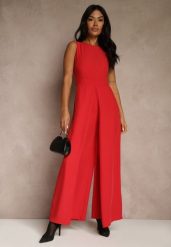 Czerwony Taliowany Kombinezon Ozdobiony Zakładkami Berinola. Czerwone sukienki Renee, l, bez wzorów, eleganckie, bez kołnierzyka, bez ramiączek, oversize. Za 149.99 zł.