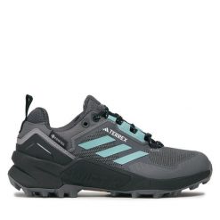Trekkingi adidas. Szare buty trekkingowe adidas, z gore-texu, bez zapięcia. Za 429.99 zł.