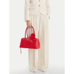 Torebka GINO ROSSI. Czerwone torebki klasyczne Gino Rossi, bez wzorów, klasyczne, bez dodatków. Za 249.99 zł.