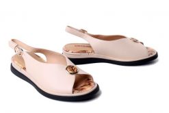 Artiker Relaks 58C1377 apricot, sandały damskie. Brązowe sandały Artiker Relaks, bez wzorów, bez obcasa, bez zapięcia. Za 259.90 zł.