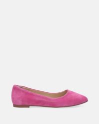 RÓŻOWE BALERINY Z ZAMSZU 44007 SUE FUXIA. Czerwone baleriny Venezia, bez wzorów, ze skóry, bez obcasa, bez zapięcia. Za 339.00 zł.