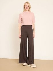 BGN Spodnie w kolorze brązowym rozmiar: 36. Brązowe spodnie materiałowe BGN, bez wzorów, z materiału, z podwyższonym stanem. Za 173.99 zł.