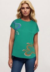 Zielony Klasyczny T-shirt z Bawełny Ozdobiony Nadrukiem i Cyrkoniami Kristinae. Zielone t-shirty Born2be, l, z aplikacjami, z bawełny, klasyczne, bez kołnierzyka, bez ramiączek. Za 59.99 zł.