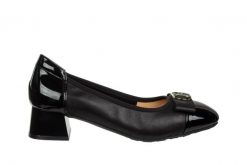 Półbuty Loretta Vitale W5308 Black, Czarny, Skóra naturalna - 40. Czarne półbuty wsuwane Loretta Vitale, bez wzorów, ze skóry, eleganckie, bez obcasa. W wyprzedaży za 206.10 zł.