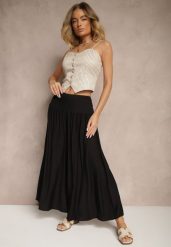Czarne Spodnie o Szerokim Kroju Kuloty High Waist o Długości 7/8 Ulanova. Czarne jeansy Renee, bez wzorów, z jeansu, eleganckie, z podwyższonym stanem. W wyprzedaży za 32.99 zł.