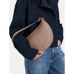 Torebka JENNY. Brązowe torebki klasyczne Jenny, bez wzorów, klasyczne, bez dodatków. Za 129.99 zł.