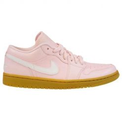 Buty do chodzenia damskie Nike Air Jordan 1 Low. Czerwone buty do biegania Nike, na lato, bez wzorów, z materiału, bez zapięcia, do biegania, Nike Air Jordan. Za 892.00 zł.
