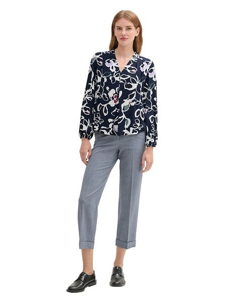 Tom Tailor Bluzka w kolorze granatowo-białym rozmiar: 38. Białe bluzki Tom Tailor, s, bez wzorów, z wiskozy, klasyczne, bez kołnierzyka, bez ramiączek. Za 52.30 zł.