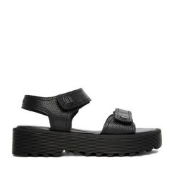 Sandały G-Star Raw. Czarne sandały G-Star Raw, bez wzorów, retro, bez obcasa, na płaskiej podeszwie, bez zapięcia. Za 249.99 zł.