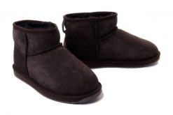 EMU AUSTRALIA W10937 Stinger Micro chocolate, botki damskie. Brązowe botki Emu Australia, bez wzorów, ze skóry, bez obcasa, bez zapięcia. Za 669.90 zł.
