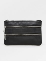 Becksöndergaard Skórzana kopertówka "Sally" w kolorze czarnym - 18 x 11,5 cm rozmiar: onesize. Czarne kopertówki Becksöndergaard, bez wzorów, z materiału, bez dodatków. Za 113.99 zł.