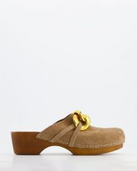 KLAPKI DREWNIAKI 12524 CAM CAMEL. Brązowe klapki Venezia, bez wzorów, ze skóry, bez obcasa, bez zapięcia. Za 139.00 zł.