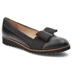 Czarne Półbuty Gamis Skórzane Buty Damskie. Czarne półbuty wsuwane GAMIS, z aplikacjami, ze skóry, eleganckie, bez obcasa. Za 179.00 zł.