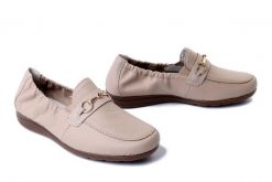 RIEKER L9354-60 beige, półbuty damskie. Brązowe półbuty wsuwane Rieker, bez wzorów, bez obcasa. Za 288.92 zł.