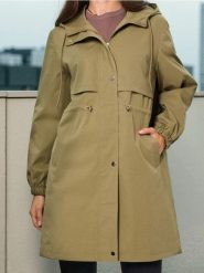 Parka z kapturem i ściągaczem w talii - zielony. Zielone płaszcze Sinsay, l, bez wzorów, z kapturem. W wyprzedaży za 59.99 zł.