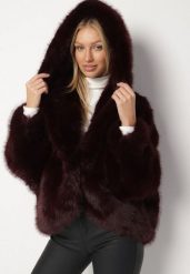 Bordowa Kurtka Futerko Oversize z Kapturem Unillea. Czerwone kurtki Born2be, m, bez wzorów, z futra, eleganckie, z kapturem. Za 269.99 zł.