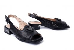 ARTIKER RELAKS 54C1631 czarny, sandały damskie. Czarne sandały Artiker Relaks, bez wzorów, z gumy, bez obcasa, na obcasie, bez zapięcia. Za 229.90 zł.