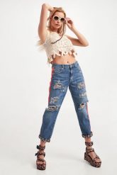 Top BLUGIRL BLUMARINE. Topy Blugirl Blumarine, m, bez wzorów, bez kołnierzyka, bez ramiączek. W wyprzedaży za 528.57 zł.
