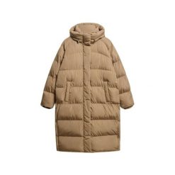 Damska długa kurtka z kapturem Superdry. Brązowe kurtki Superdry, na zimę, bez wzorów, z puchu, z kapturem. W wyprzedaży za 631.00 zł.