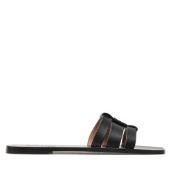 Klapki Pollini. Czarne klapki Pollini, bez wzorów, bez obcasa, bez zapięcia. Za 929.99 zł.