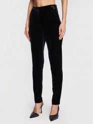 Nissa Spodnie materiałowe P13495 Czarny Slim Fit. Czarne spodnie materiałowe Nissa, bez wzorów, z materiału. Za 459.99 zł.