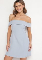 Jasnoniebieska Taliowana Sukienka z Dekoltem Bandeau z Zakładką Zelzemis. Niebieskie sukienki Born2be, l, bez wzorów, eleganckie, bez kołnierzyka, bez ramiączek, mini. W wyprzedaży za 110.49 zł.