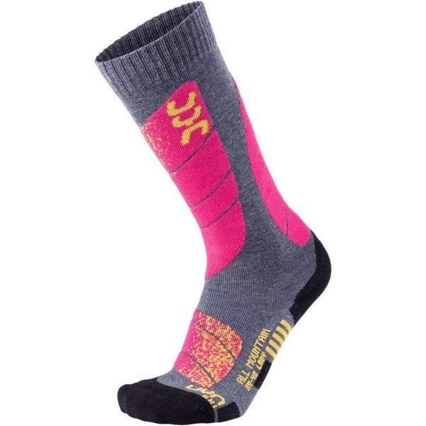 Narty damskie UYN Ski All Mountain. Brązowe skarpetki sportowe Uyn, bez wzorów, narciarskie. W wyprzedaży za 80.55 zł.