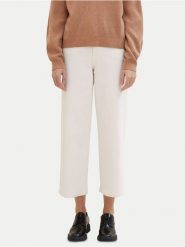 Tom Tailor Jeansy 1040811 Écru Relaxed Fit. Jeansy Tom Tailor, bez wzorów, z bawełny. Za 189.99 zł.