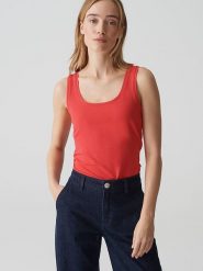 OPUS Top w kolorze czerwonym rozmiar: 42. Czerwone topy Opus, bez wzorów, bez kołnierzyka, bez ramiączek. Za 56.53 zł.