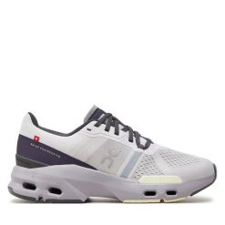 Buty na siłownię On. Fioletowe buty treningowe On, bez wzorów, bez zapięcia, na fitness i siłownię. Za 649.99 zł.