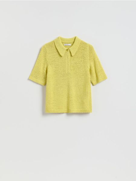 Sweter z krótkim rękawem - zielony. Zielone swetry Reserved, l, bez wzorów, z dzianiny, bez ramiączek. W wyprzedaży za 59.99 zł.
