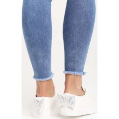 Białe Buty Sportowe Sparkling Bowknot. Buty treningowe marki NEWFEEL. Za 59.99 zł.