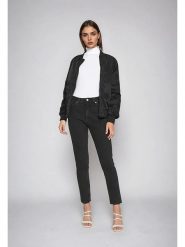 Monki Dżinsy - Slim fit - w kolorze czarnym rozmiar: W29. Czarne jeansy Monki, bez wzorów, klasyczne, z podwyższonym stanem. Za 52.79 zł.