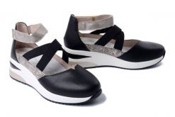 RIEKER REMONTE D2411-03 black combination, półbuty damskie. Czarne półbuty wsuwane Rieker Remonte, na lato, bez wzorów, bez obcasa, na koturnie. Za 314.42 zł.