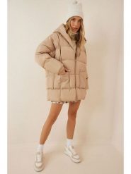 Happiness Istanbul Płaszcz pikowany w kolorze beżowym rozmiar: onesize. Brązowe płaszcze Happiness Istanbul, bez wzorów, bez kaptura. Za 182.45 zł.