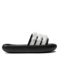 Klapki adidas. Czarne klapki adidas, bez wzorów, sportowe, bez obcasa, bez zapięcia. Za 219.99 zł.