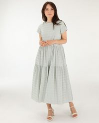 Sukienka w drobną kratkę. Sukienki Unisono, l, bez wzorów, z materiału, bez kołnierzyka, bez ramiączek, mini. Za 239.00 zł.