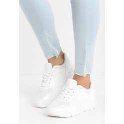 Białe Buty Sportowe Gymnast. Buty sportowe lifestyle marki KALENJI. Za 39.99 zł.