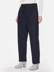 Tommy Hilfiger Chinosy WW0WW40509 Granatowy Relaxed Fit. Niebieskie chinosy Tommy Hilfiger, bez wzorów, z bawełny. Za 419.99 zł.