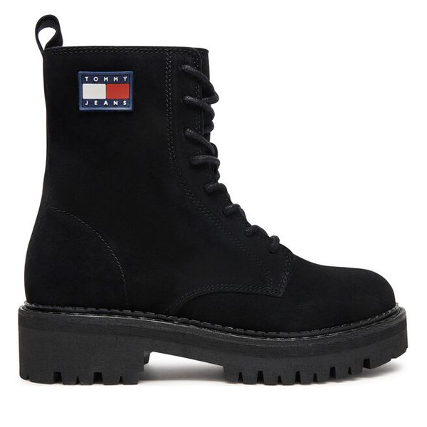 Trzewiki Tommy Jeans. Czarne botki Tommy Jeans, bez wzorów, z jeansu, bez obcasa, na płaskiej podeszwie, bez zapięcia. Za 639.99 zł.