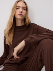 Gładka bluza - brązowy. Brązowe bluzy Reserved, l, bez wzorów, z dzianiny, bez kaptura. Za 89.99 zł.