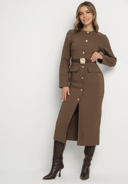 Brązowa Elegancka Sukienka z Ozdobnymi Guzikami i Paskiem z Klamrą Esmilea. Brązowe sukienki Born2be, do pracy, l, bez wzorów, biznesowe, bez kołnierzyka, bez ramiączek, maxi, proste. Za 169.99 zł.