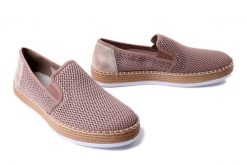 RIEKER L7873-31 pink, espadryle damskie. Czerwone espadryle Rieker, bez wzorów, bez obcasa. Za 319.90 zł.