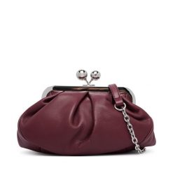 Torebka Weekend Max Mara. Brązowe kopertówki Weekend Max Mara, bez wzorów, wizytowe, bez dodatków. Za 1,339.00 zł.